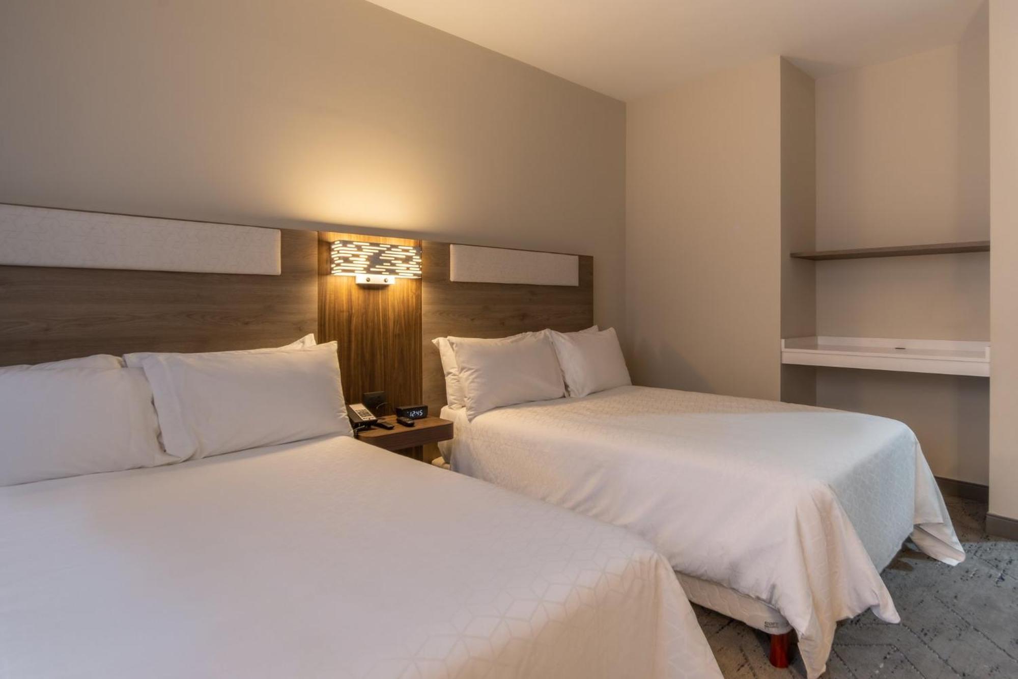 Holiday Inn Express Morelia Centro Historico Buitenkant foto